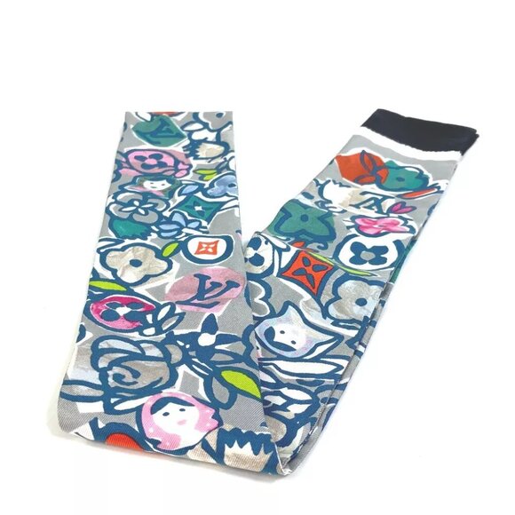 LOUIS VUITTON Monogram Bandeau LVpop Scarf silk gray - Picture 8 of 8